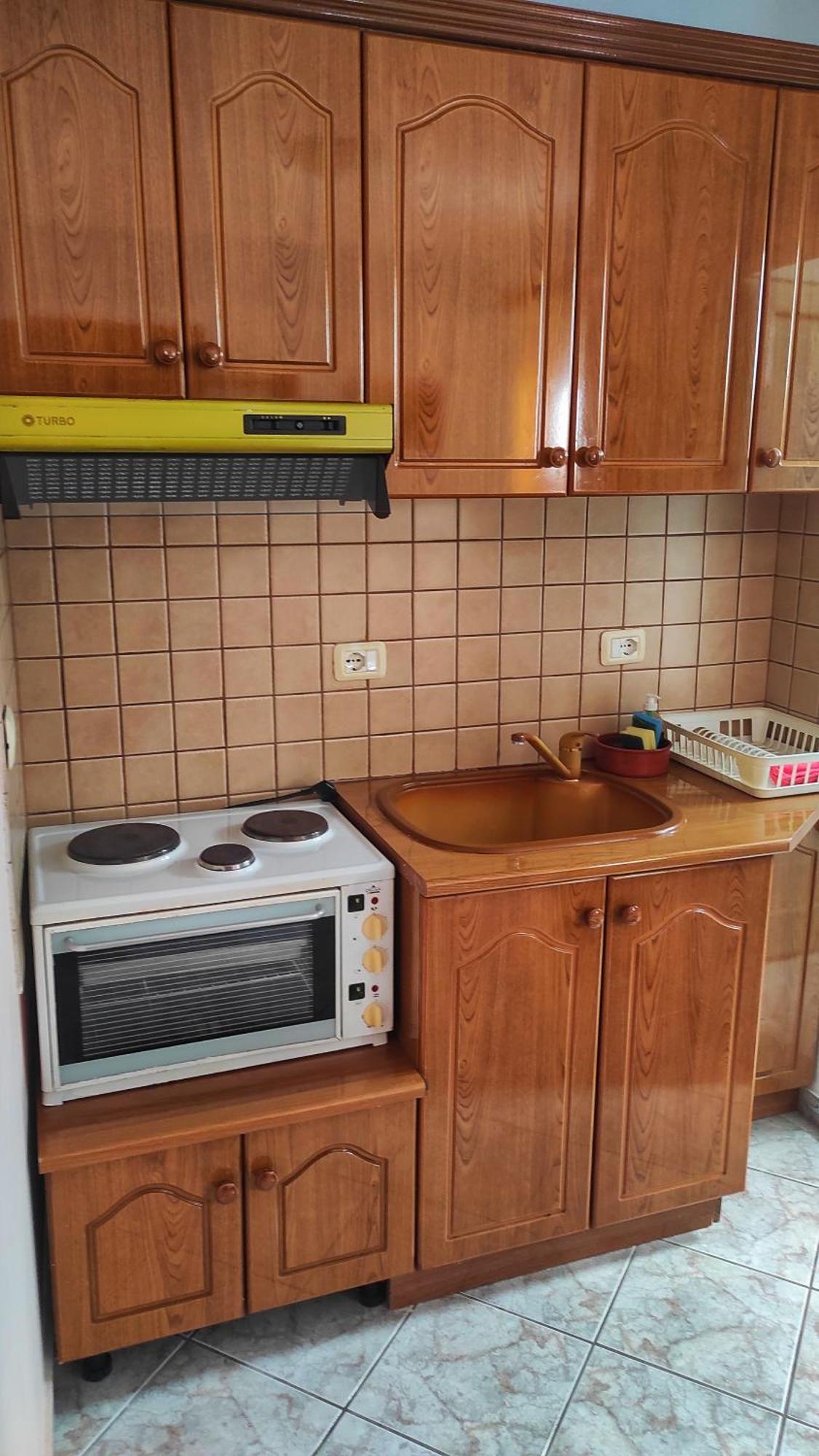 Q Bay Apartments 체파로 객실 사진