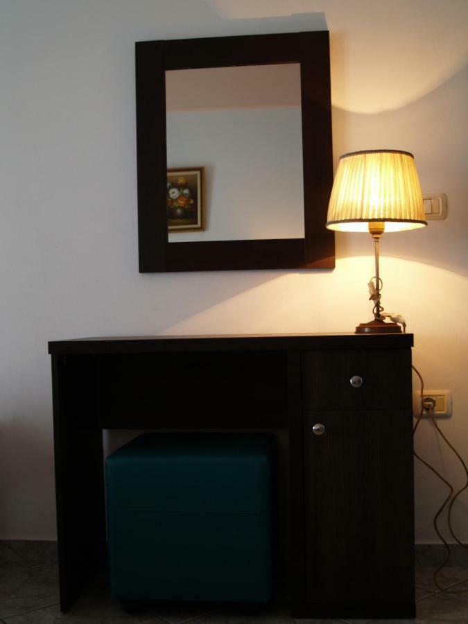 Q Bay Apartments 체파로 외부 사진
